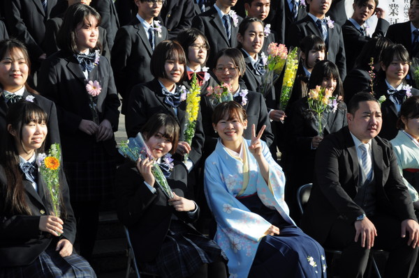 興学社高等学院公式/行事イベント/入学式・卒業式の画像